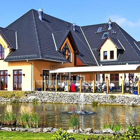 Lakeside Park Auenhain At The Markkleeberger In Holiday home